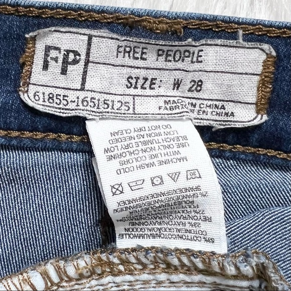 Free People High Waist Medium Wash Cropped  Skinny Jeans - Picture 7 of 10